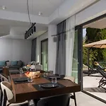 Brand New Contemporary With Infinity Pool *